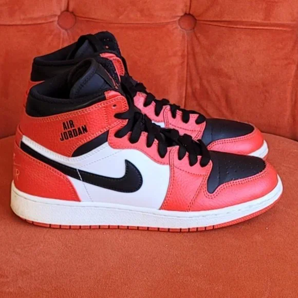 Air Jordan 1 Retro High (GS) 'Rare Air' 705300-800 Size 4.5Y